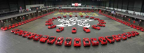 Ferrari -  La passione per le Rosse di Maranello, si sa, non conosce confini e, proprio in virt di questo sentimento collettivo, il Cavallino Rampante punta a dominare i mercati mondiali, con un occhio particolare riservato allOriente.