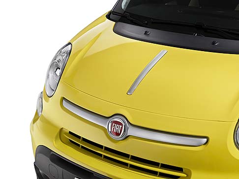 Fiat - Un altro contenuto che Mopar dedica ai clienti delle 500L Trekking e della nuovissima 500L Living  la Telematic Box, una centralina elettronica capace di registrare i dati relativi allo stile di guida del conducente.