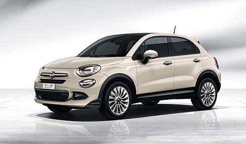 Fiat - Dopo il debutto internazionale al Salone di Parigi, la nuova Fiat 500X si prepara al lancio commerciale e lo fa con una versione dedicata esclusivamente ai primi 2.000 clienti. Si Tratta della Fiat 500X Opening Edition