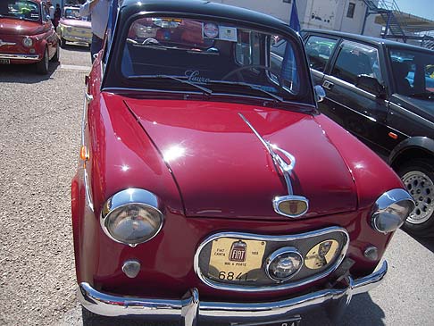Fiat - Unaltra rarit, una Fiat 600 Canta del 1955, unico modello di auto storica circolante di 20 esemplari prodotti dalla Carrozzeria Canta di Torino