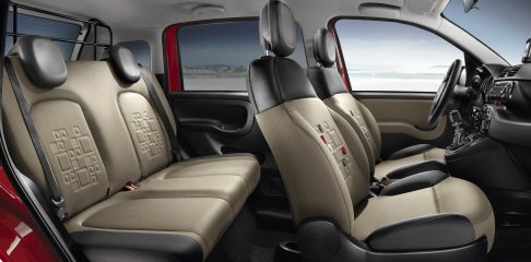 Fiat - Nel catalogo sono disponibili nove tinte esterne ed una lista di colori extra-serie in linea con le esigenze delle flotte. Anche gli interni sono offerti in 2 varianti abbinati a 2 tessuti diversi di sedile. 
