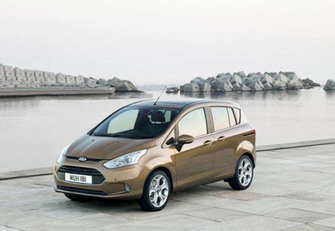 Ford - Si parte da 16.250 euro, per il monovolume compatto, prezzo valido per la versione a benzina per tutta la fase di lancio. 