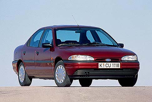 Ford  - Uno dei modelli della gamma pi apprezzati dal Vecchio Continente celebra 20 anni di successi.. 