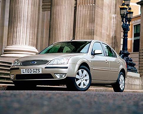 Ford  - La popolarit crescente rende Mondeo parte del lessico britannico, dove viene coniata lespressione le Mondeo Man.