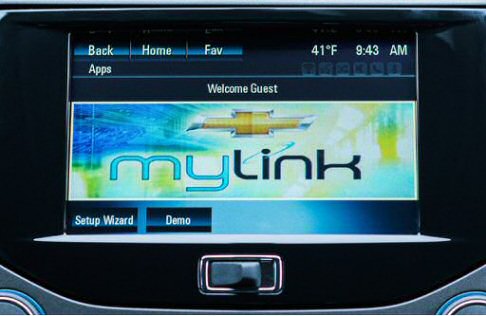 GM - GM offrir agli sviluppatori un kit di sviluppo software (SDK), attraverso il portale online http://developer.gm.com/, che consentir di collaborare con GM per realizzare le app automobilistiche.
