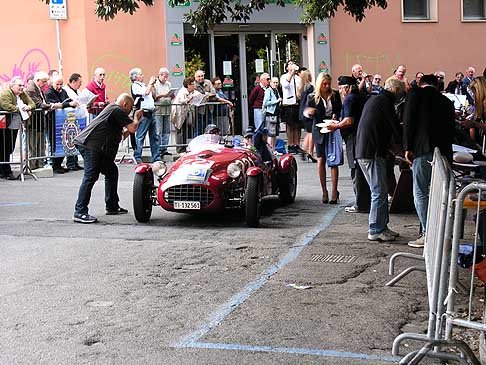 Auto storicche passaggio a Bologna - Gran Premio Nuvolari 2012 passaggio da Bologna auto storica Ermini 1100 Sport Siluro datata1951