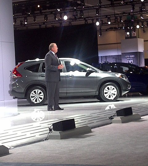 Honda - Honda all�Auto Show di Los Angeles con John Mendel vice presidente esecutivo delle vendite di American Honda Motor Co.