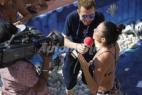 Red Bull Cliff Diving World Series 2017 - Intervista di Radio RDS allatleta brasigliana Jaki Valente a Polignano a Mare al Red Bull Cliff Diving 2017