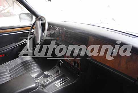 Scoperte Auto da sogno - Jaguar XJ6 Series III allestimento Sovereign interni di lusso auto storica del 1986