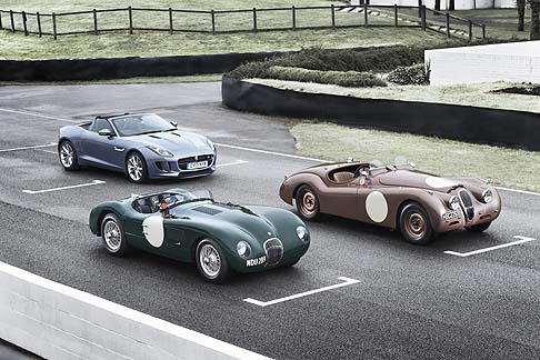 Jaguar - A bordo di esemplari che appartengono alla tradizione sportiva Jaguar, come la C-Type e la XK120, potremo vedere il sei volte campione olimpico di ciclismo Sir Chris Hoy, il modello David Gandy, il vincitore della 24 Ore di Le Mans Andy Wallace.