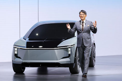 Toyota - Il suv concept FT-3e intende arricchire la quotidianità offrendo nuove esperienze di guida e servizi personalizzati