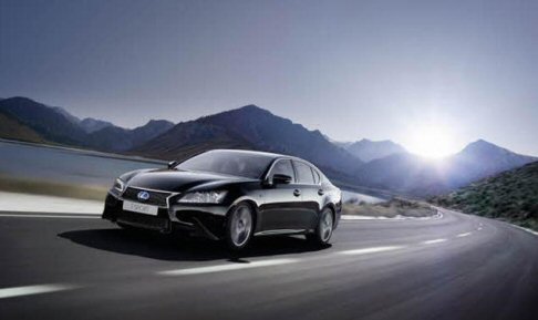 Lexus - Anche la gamma F-Sport full hybrid, inclusa la GS 350 F Sport, che debutter sulle strade nei prossimi mesi, si aggiorna e si offrir alla vista dei numerosi visitatori della kermesse elvetica. 