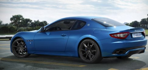Maserati - Maserati Gran Turismo Sport con motore V8 di 4.7 litri