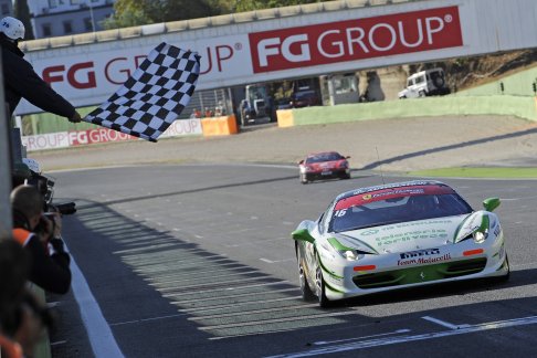 Ferrari Challenge - Matteo Malucelli della scuderia Motor/Malucelli vincitore a Vallelunga serie italiana Trofeo Pirelli