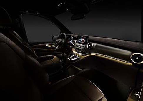 Mercedes-Benz - Ricca anche la dotazione dedicata alla sicurezza che comprende numerosi sistemi di assistenza alla guida. 
