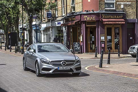 Mercedes-Benz - La nuova AMG Line Plus amplia le possibilit di personalizzazione, con una variante sportiva che esprime il dinamismo e lesclusivit della vettura.