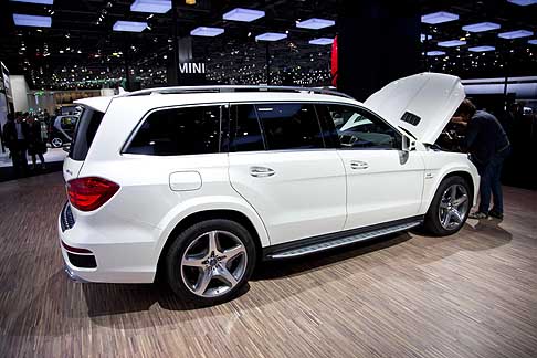 Mercedes - Mercedes GL 63 AMG SUV anteprima mondiale al Salone di Mosca