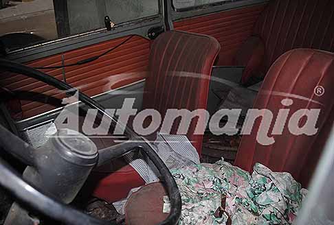 Scoperte Auto da Sogno by Automania - Auto storica Mini del 1960c on interni logori degni di un pò di cure