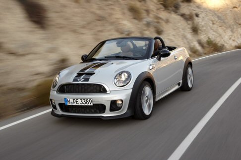 Mini - Due posti, tetto in tela e tante emozioni, questi sono gli ingredienti dellinedita Mini Roadster. 