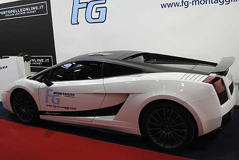 Bologna Motor Show - Motor Show Lamborghini Superleggera