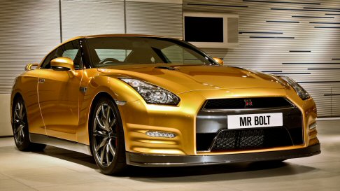 Nissan - La vettura avr una targa d'oro con serigrafati il nome e la firma di Bolt.