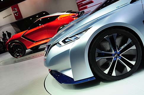 Nissan - La vettura presenta un sistema di sensori e un’intelligenza artificiale capaci di guidare in assoluta sicurezza.