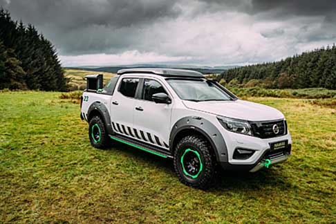 Nissan - Nissan presenta al Salone di Hannover 2016 il nuovo Nissan Navara EnGuard Concept, un pick up 4WD all-terrain solido e possente