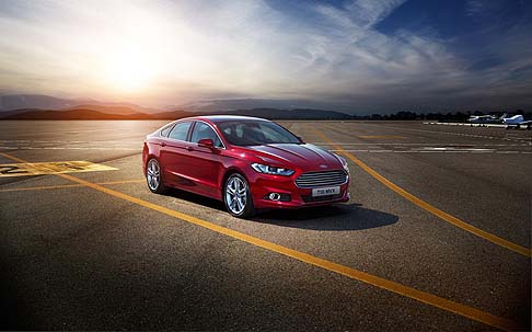 Ford - La nuova Ford Mondeo sar lanciata in Europa con una gamma di motori ad alta tecnologia, tutti rispondenti alla normativa Euro 6, 