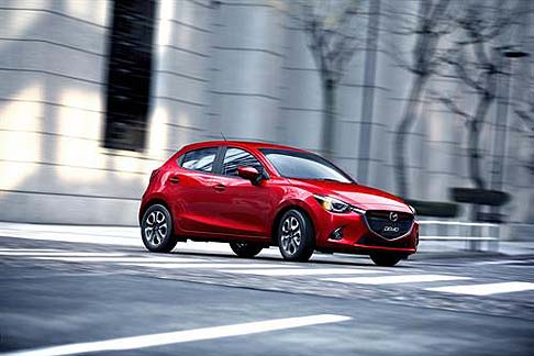 Mazda - La nuova generazione offre un livello di funzionalit e di valori aggiunti che superano le aspettative per una vettura di questa classe. 