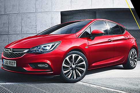 Opel - La nuova Opel Astra Model Year 2016 unisce efficienza ed eleganza, equipaggiata come le vetture di segmento superiore