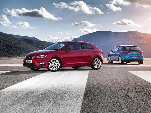 Seat - Lunga 4,23 metri, Leon SC rappresenta una vera icona di design, perfetta incarnazione del nuovo linguaggio stilistico del marchio. La SC Leon  la logica continuazione della modello di Leon, rappresentando la vettura pi emozionale di questa famiglia.