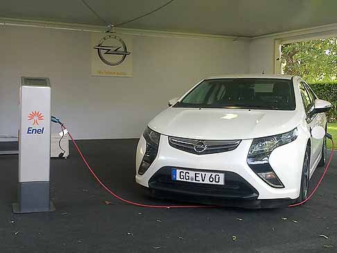 Opel - Opel Ampera che entrer in commercio a fine anno