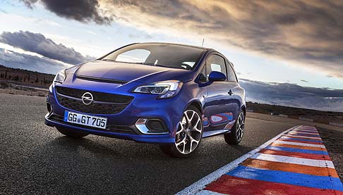 Opel - La versione pi scattante della gamma assicura performance sportive ma si presta anche ad una guida di tipo quotidiano. 
