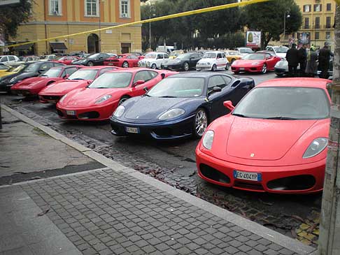 Telethon - Panoramica Raduno Ferrari nella citt� eterna a favore di Telethon. Foto by Carlito