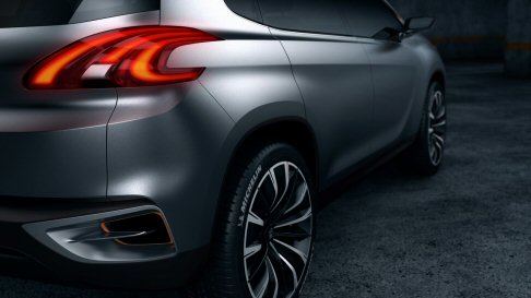 Peugeot - La massima espressione di eleganza e tecnica del costruttore transalpino si identifica con loriginale e inedita concept Urban Crossover, anticipazione stilistica di una vettura del segmento B.