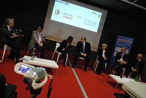 Smart City - Smau Bari relatori del Workshop Smart City Le citt Inteligenti: Opportunita per le imprese del territorio 