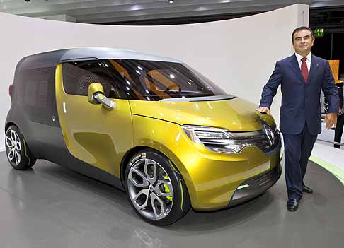 Renault - Renault Frendzy Concept al Francoforte Motor Show con Carlos Ghosn