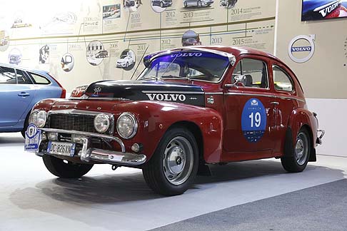 Volvo - E un anno memorabile il 2014, per Volvo, che celebra diversi anniversari che ricordano alcuni momenti importanti della sua storia. 