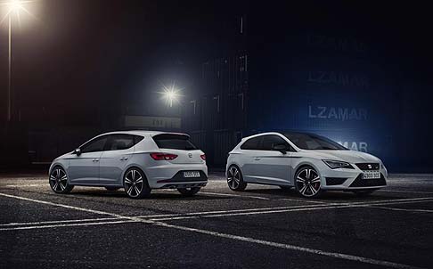 Seat - Una dinamica affascinante insieme a un design mozzafiato abbinato ad una massima efficienza e una perfetta fruibilit quotidiana sono i tratti pi rappresentativi della nuova Seat Leon CUPRA, che incarna i valori del marchio nel miglior modo possibile.