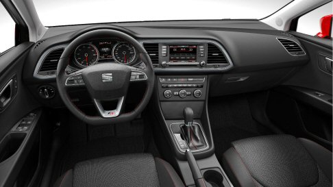 Seat - La nuova Leon sar disponibile anche in una versione particolarmente ecologica, in grado di garantire soli 99g/km di CO2. Si tratta del modello Ecomotive. 
