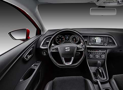 Seat - Il SEAT Drive Profile della Leon SC FR, infine, consente di variare le caratteristiche del servosterzo, del comando dellacceleratore e della sonorit del motore.