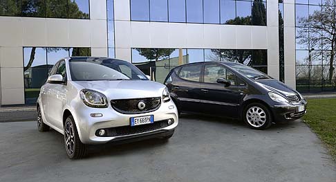 Smart - La nuova Smart Forfour si avvale di uninedita motorizzazione da 90 CV, che ai aggiunge alle altre unit presenti in gamma e che la avvicina al modello Mercedes Classe A