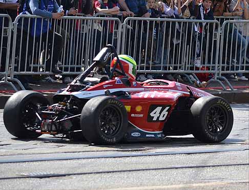 Red Bull - Squadra Corse Polito con un prototipo elettrico