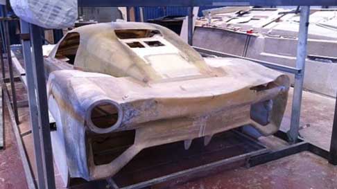 Tecnicar Laviania SE - Supercar Lavinia S.E. preparazione del chassis, dettaglio posteriore