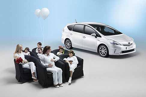 Toyota - Toyota Prius + per la famiglia