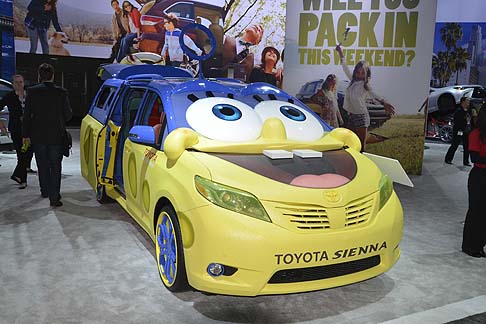 Toyota - Questo nuovo modello segue altre versioni, presentate in occasione del lancio cinematografico di una nuova pellicola con il personaggio SpongeBob quale protagonista.