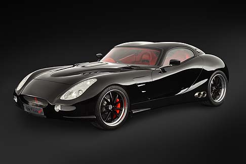 Trident - Trident propone il modello Iceni, la supercar a gasolio pi veloce al mondo grazie ai suoi 306 km/h di velocit massima.