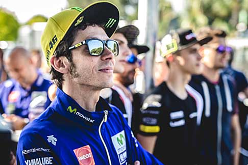 Sony - Valentino Rossi, Carmelo Ezpeleta  CEO Dorna e Luisa Bixio  V.P. Milestone erano presenti nellesclusiva preview del pi grande gioco della MotoGP mai realizzato.