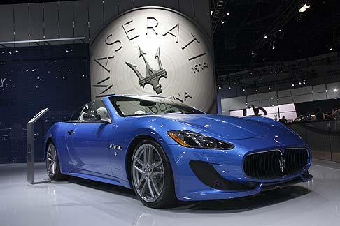Maserati - Il lusso del Tridente sbarca a Los Angeles per il Salone dedicato alle recenti novità dell’automotive.
