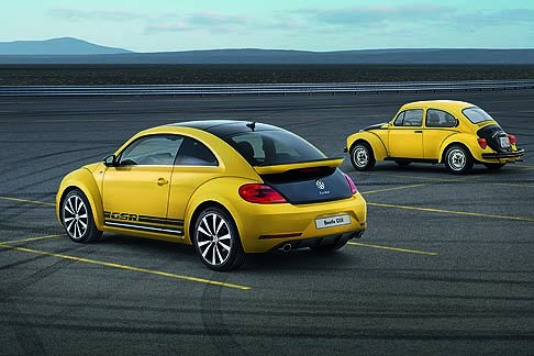 Volkswagen - La Volkswagen Beetle GSR adotta la sigla del leggendario predecessore, che proprio 40 anni fa faceva il suo debutto con una serie sportiva che ha incantato tutto il mondo.